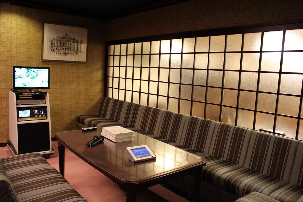Miyajima Seaside Hotel Hatsukaichi Exterior photo